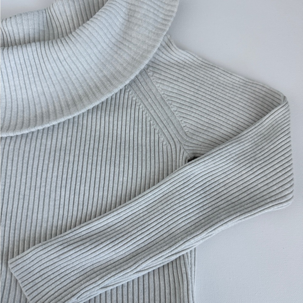 Womens Banana Republic Off-Shoulder Ribbed Ecru Sweater | Minimalist Chic Sz. S - Picture 7 of 8